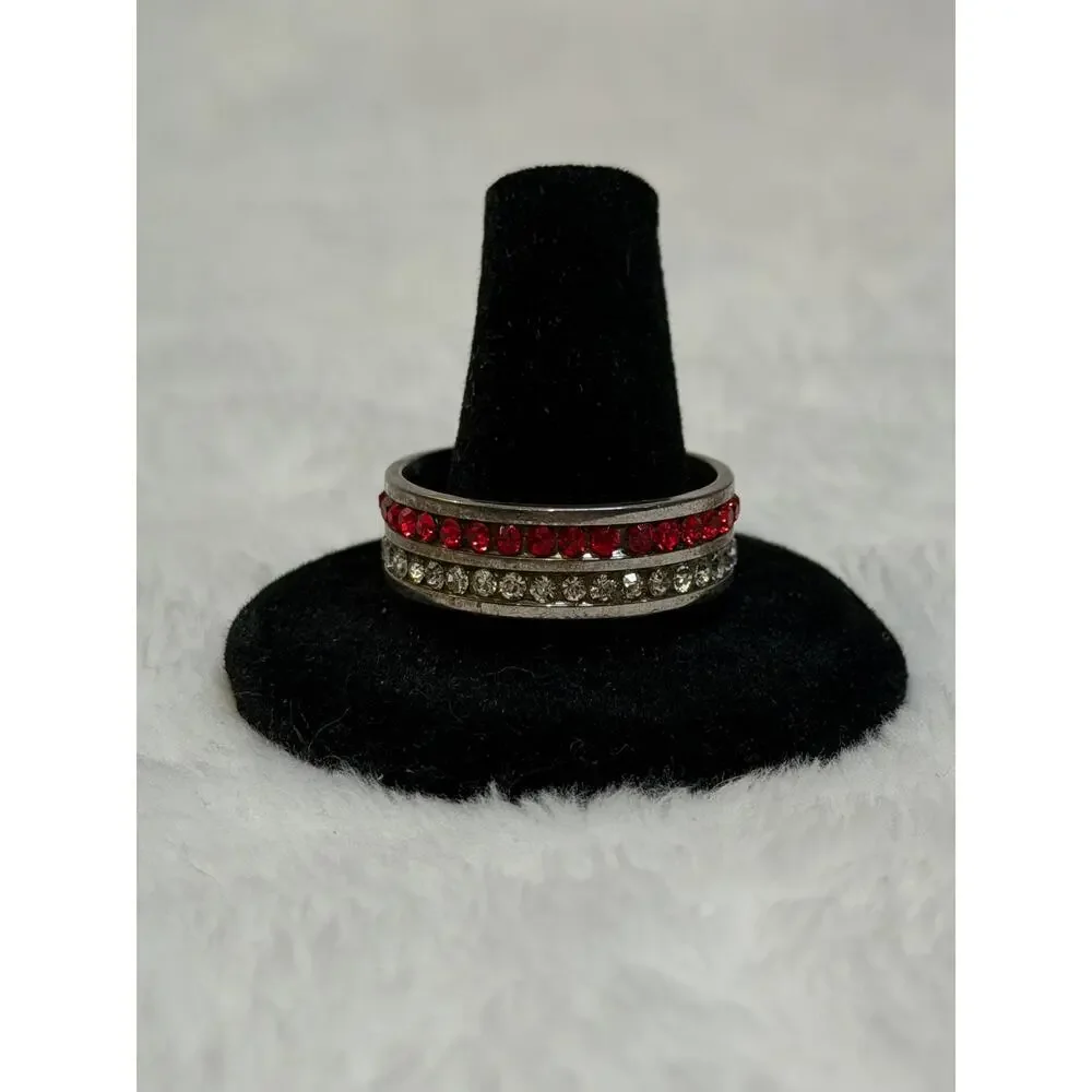 Red + Clear Rhinestone Band – Silver Tone – Size 8